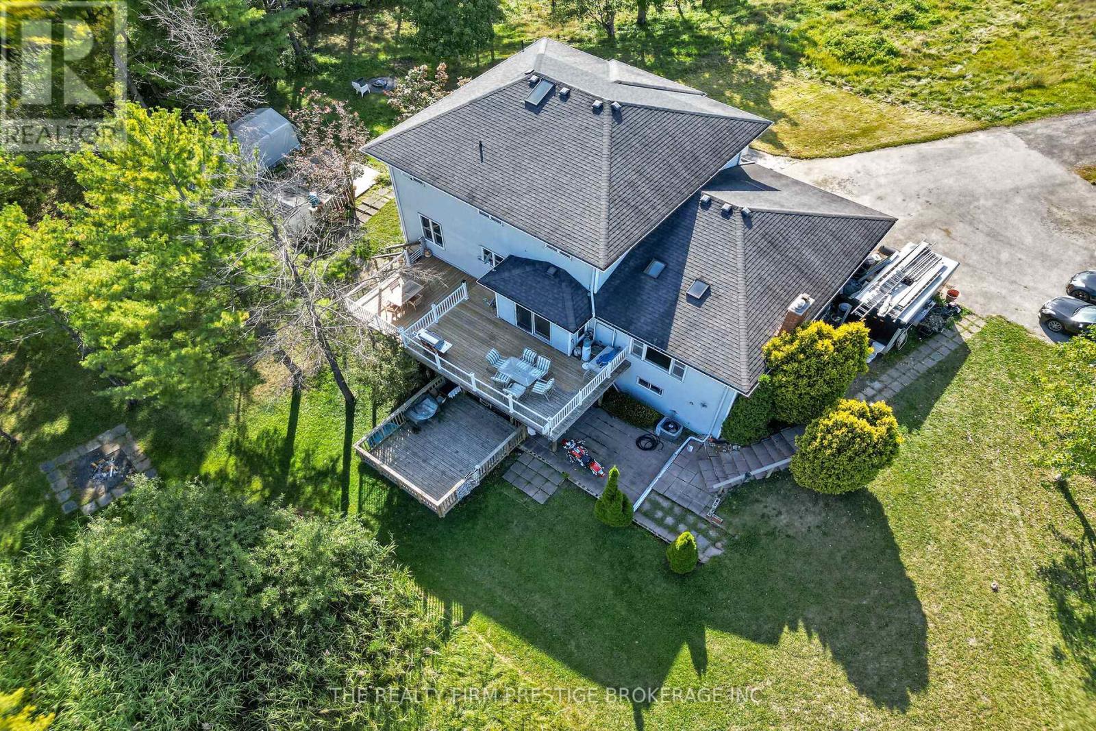36315 Talbot Line, Southwold, Ontario  N0L 2E0 - Photo 28 - X12407482