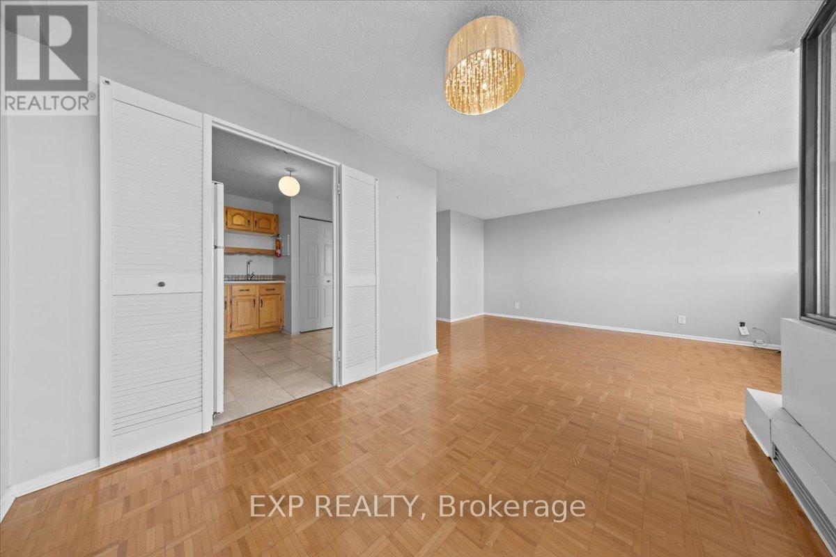 807 - 1285 Cahill Drive, Ottawa, Ontario  K1V 9A7 - Photo 11 - X12407440