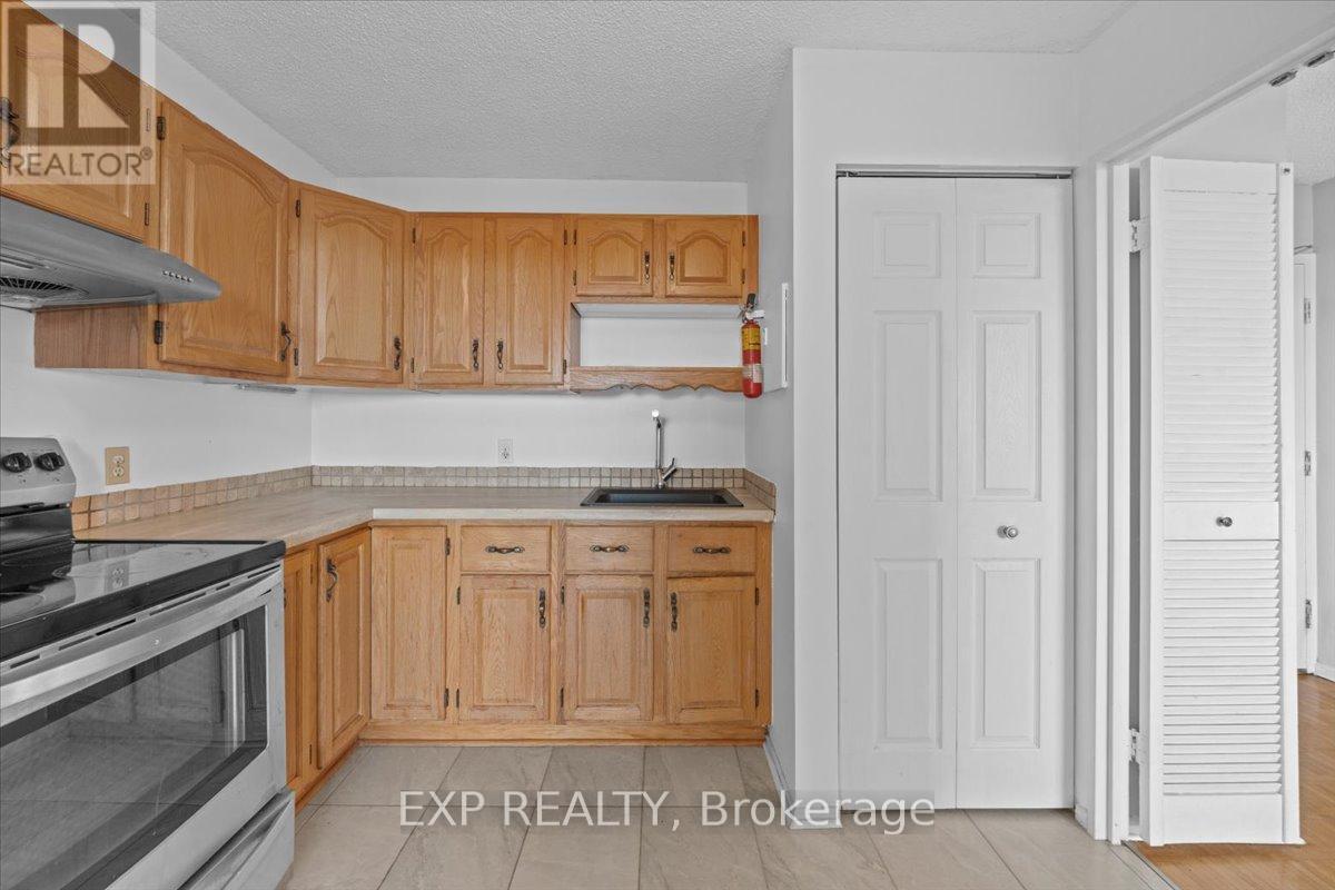 807 - 1285 Cahill Drive, Ottawa, Ontario  K1V 9A7 - Photo 14 - X12407440