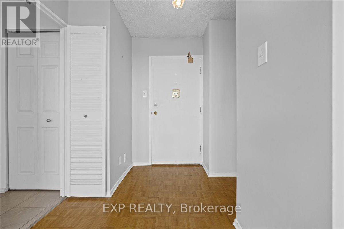 807 - 1285 Cahill Drive, Ottawa, Ontario  K1V 9A7 - Photo 3 - X12407440
