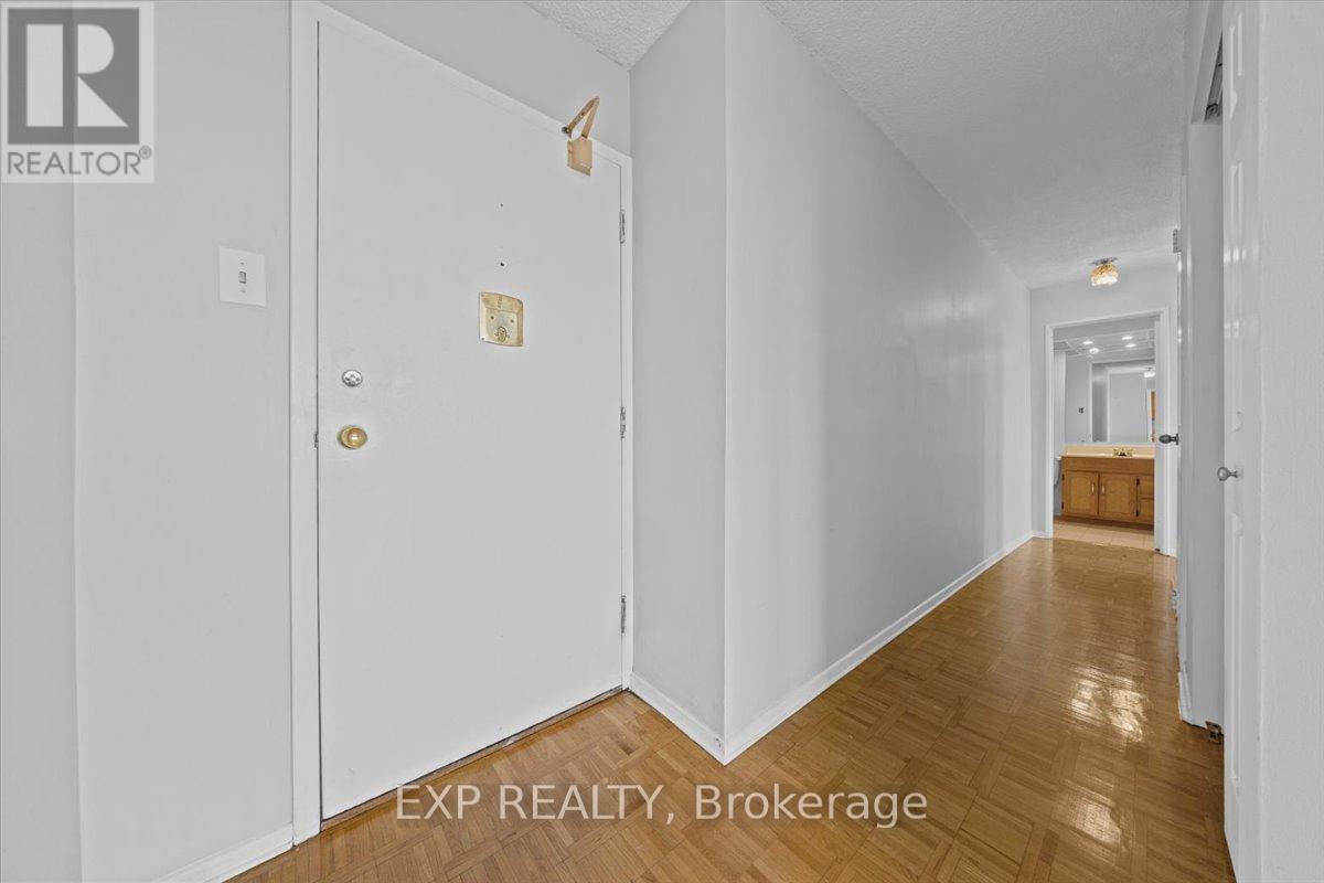 807 - 1285 Cahill Drive, Ottawa, Ontario  K1V 9A7 - Photo 4 - X12407440