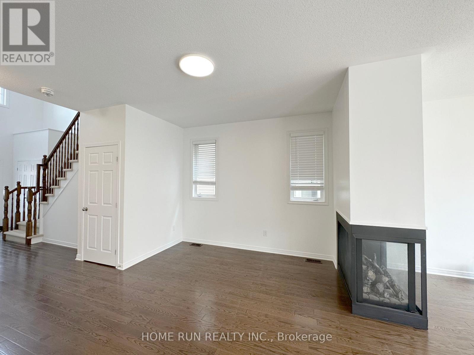 193 Balikun Heights, Ottawa, Ontario  K2V 0B6 - Photo 5 - X12407457