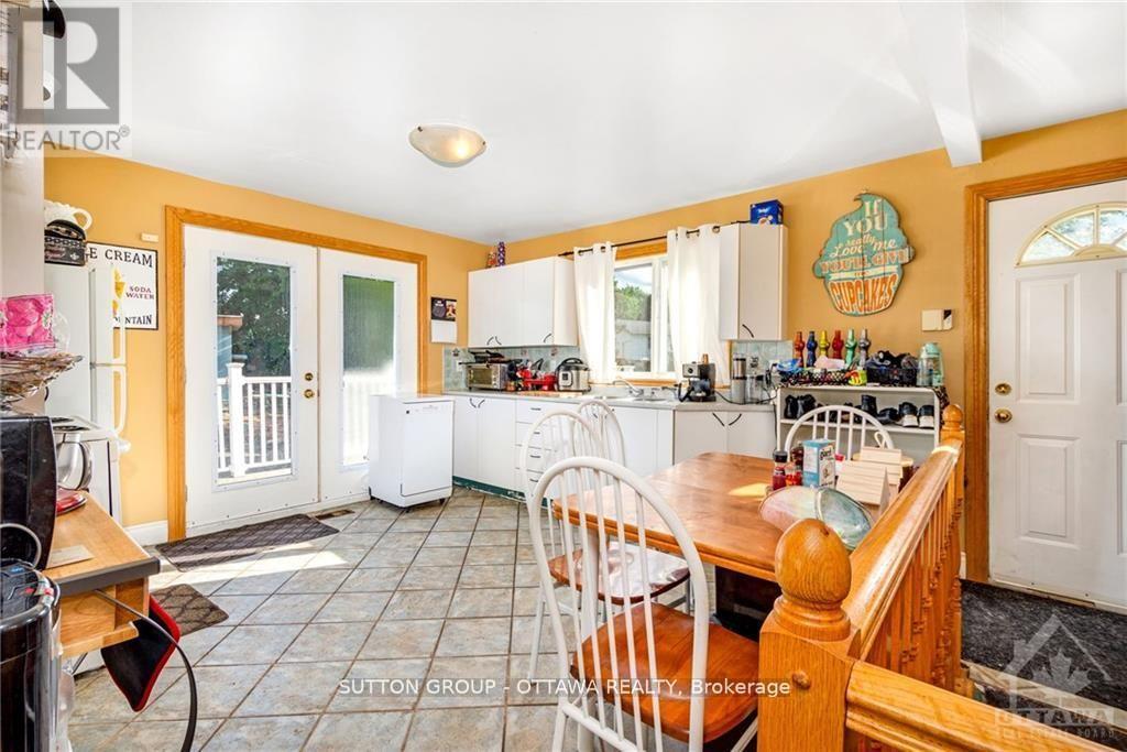 846 St Laurent Boulevard, Ottawa, Ontario  K1K 3A9 - Photo 11 - X12407469