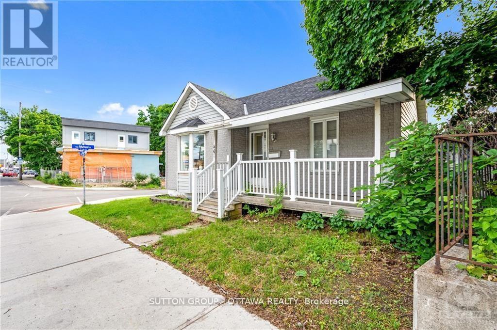 846 St Laurent Boulevard, Ottawa, Ontario  K1K 3A9 - Photo 2 - X12407469