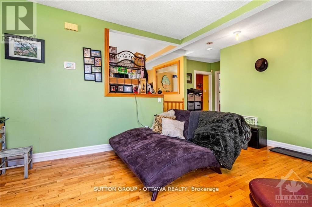 846 St Laurent Boulevard, Ottawa, Ontario  K1K 3A9 - Photo 6 - X12407469