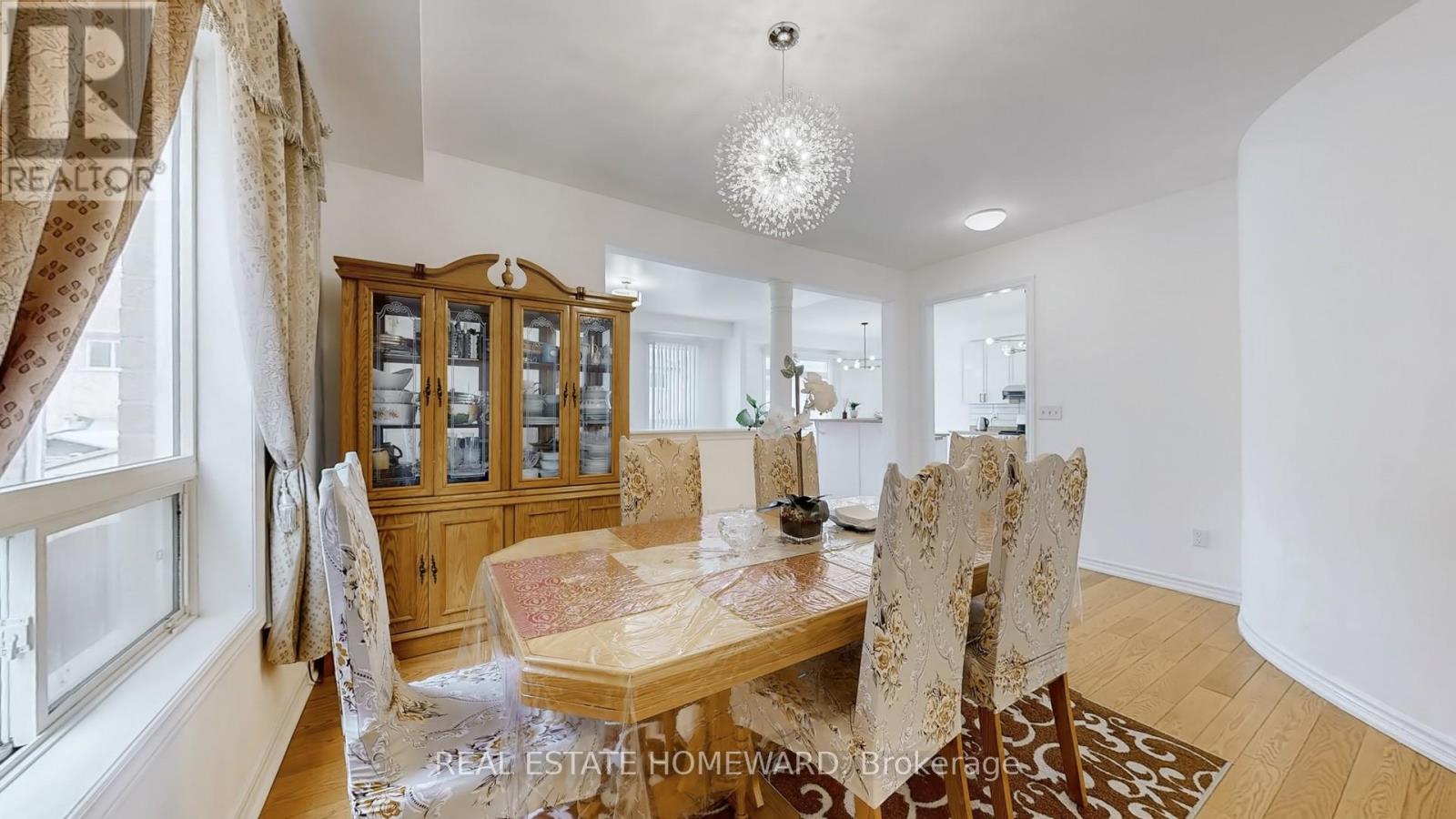 23 Pathmaster Road, Brampton, Ontario  L6P 2G8 - Photo 10 - W12407321