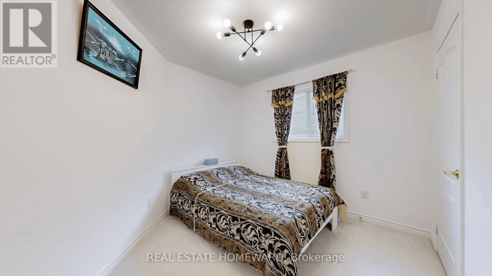 23 Pathmaster Road, Brampton, Ontario  L6P 2G8 - Photo 18 - W12407321