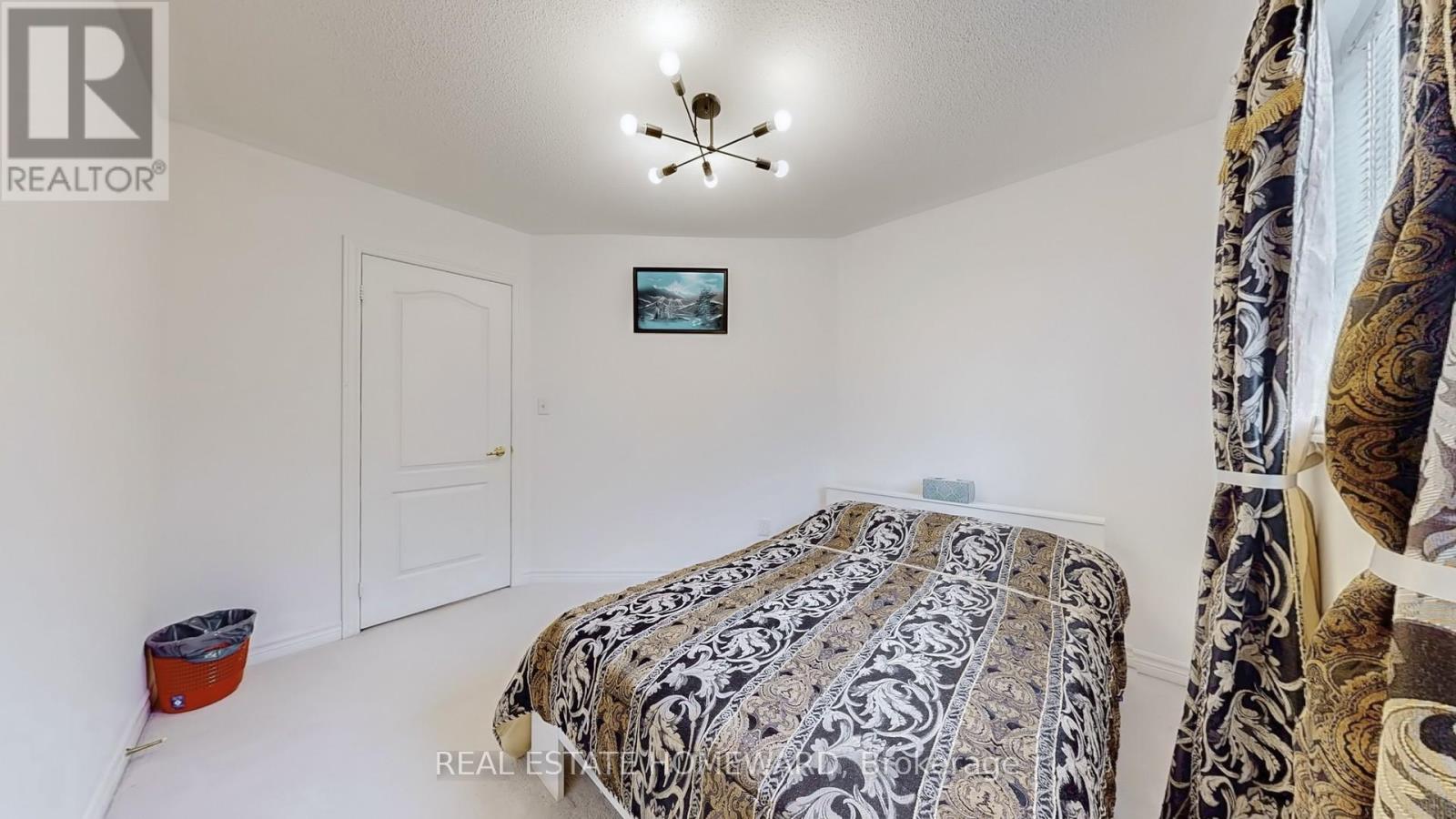23 Pathmaster Road, Brampton, Ontario  L6P 2G8 - Photo 19 - W12407321