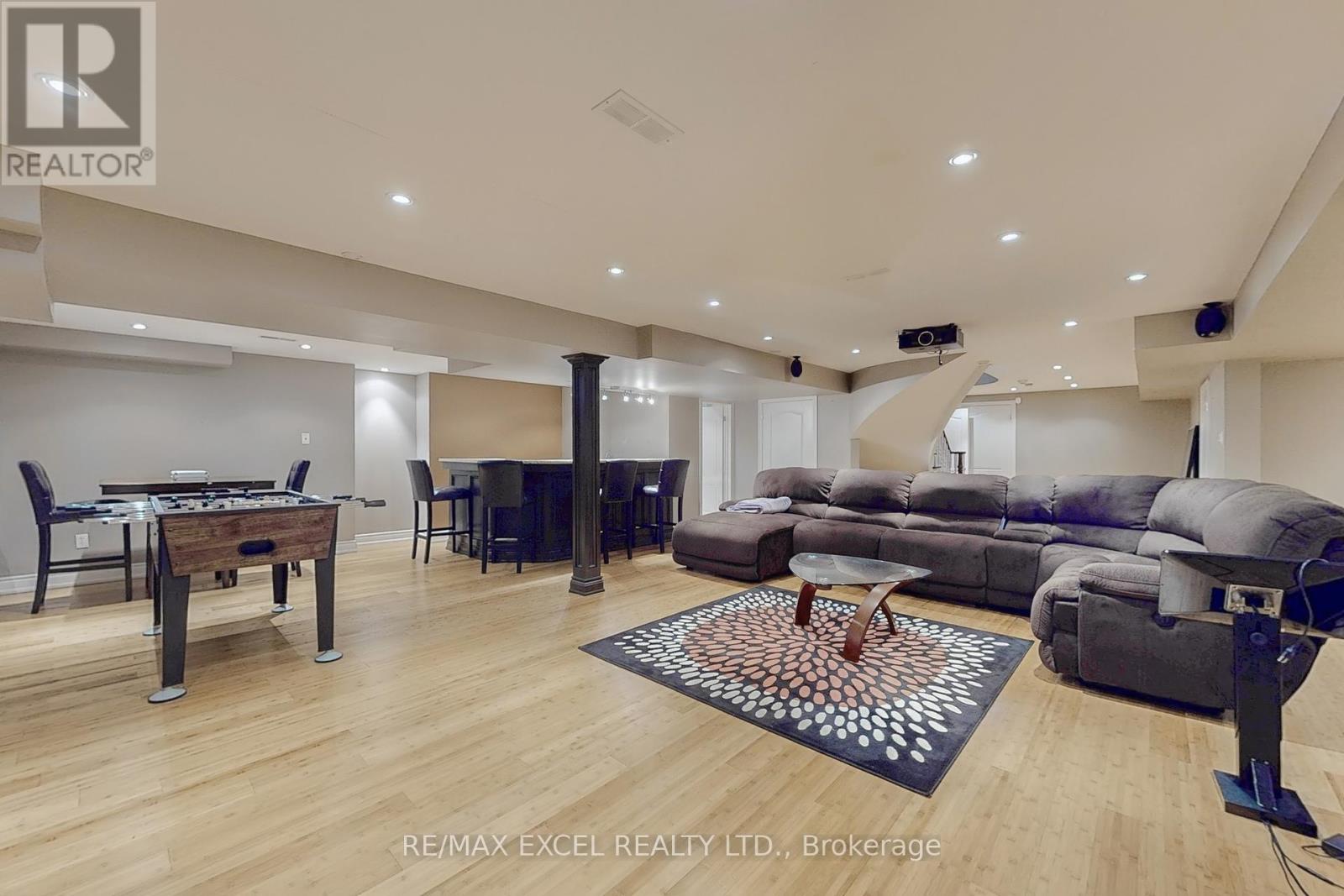 5368 Vail Court, Mississauga (Central Erin Mills), Ontario  L5M 6G9 - Photo 34 - W12407327