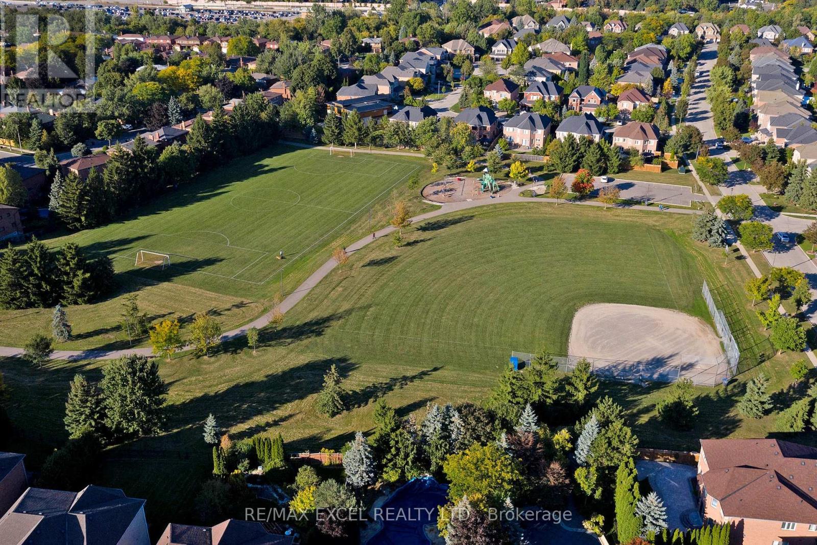 5368 Vail Court, Mississauga (Central Erin Mills), Ontario  L5M 6G9 - Photo 47 - W12407327