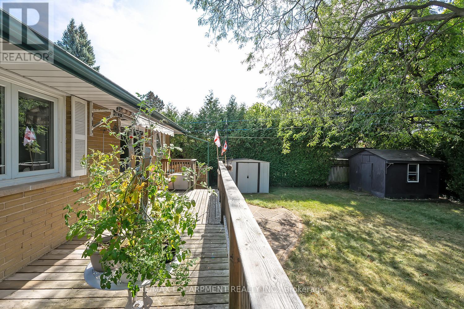 414 Third Line, Oakville, Ontario  L6L 4A5 - Photo 27 - W12407338
