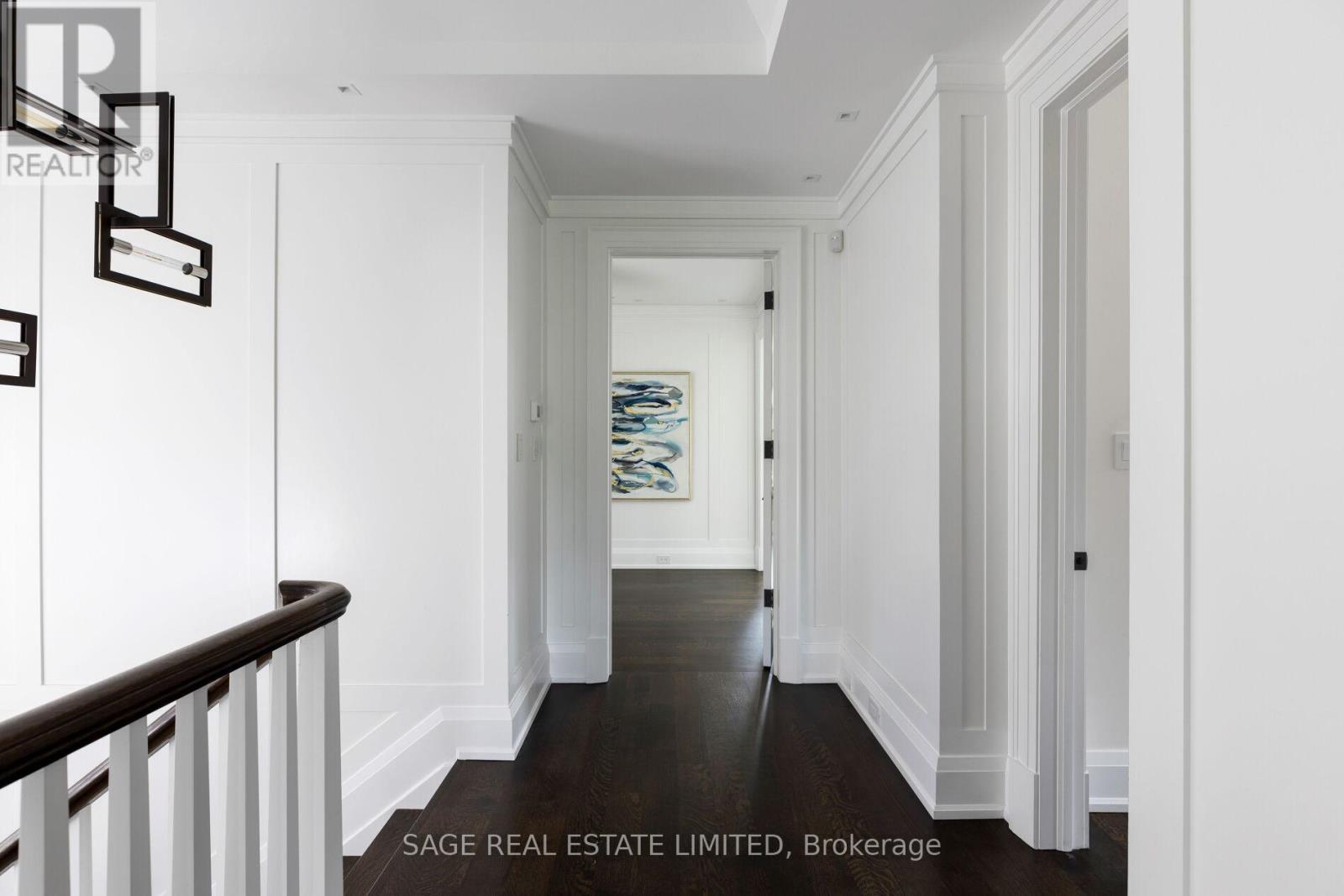 55 Strath Avenue, Toronto, Ontario  M8X 1R4 - Photo 23 - W12407339