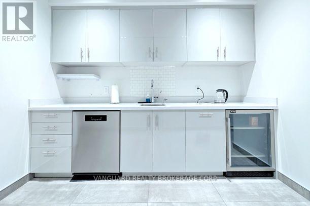 2nd - 14 Abacus Road, Brampton (Brampton East), Ontario  L6T 5B7 - Photo 8 - W12407342