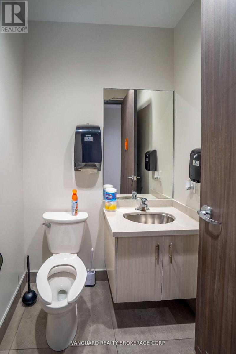 Main - 14 Abacus Road, Brampton, Ontario  L6T 5B7 - Photo 31 - W12407344