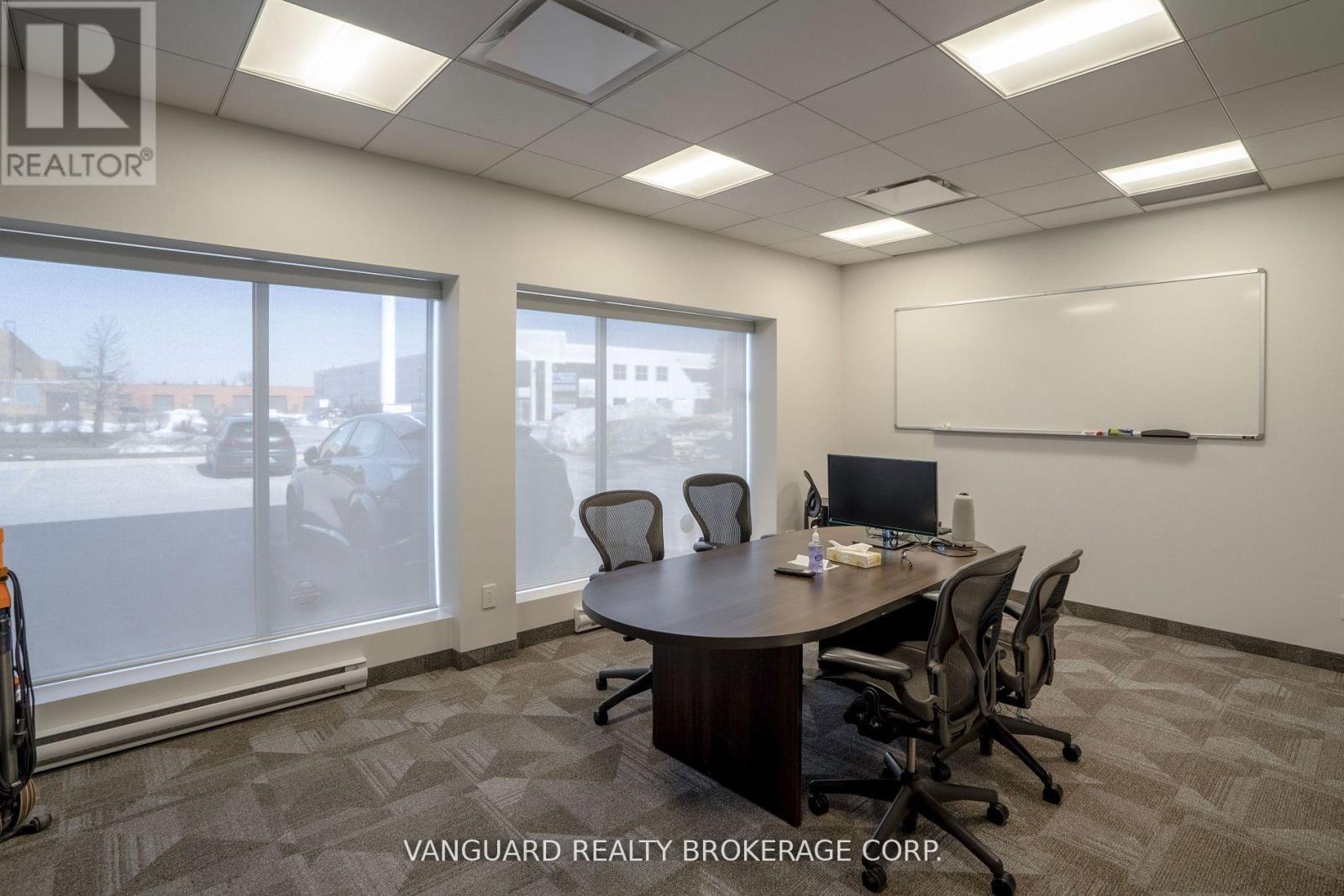 Main/ 2nd - 14 Abacus Road, Brampton, Ontario  L6T 5B7 - Photo 31 - W12407347