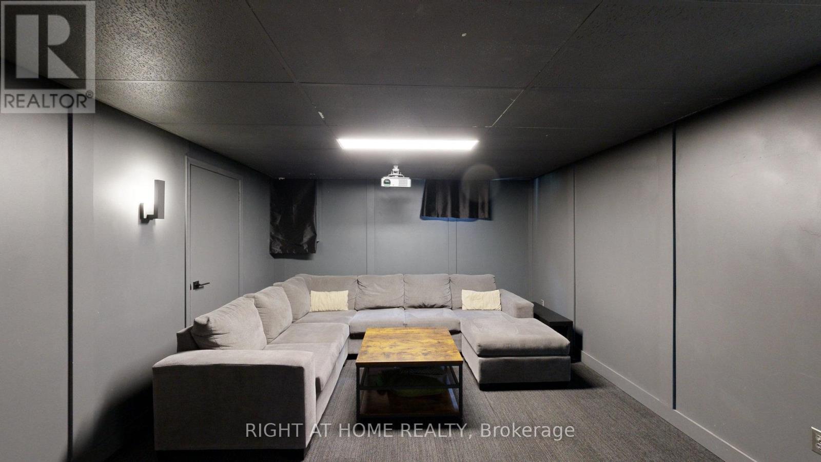 1492 Agnew Road, Mississauga, Ontario  L5J 3G9 - Photo 31 - W12407372