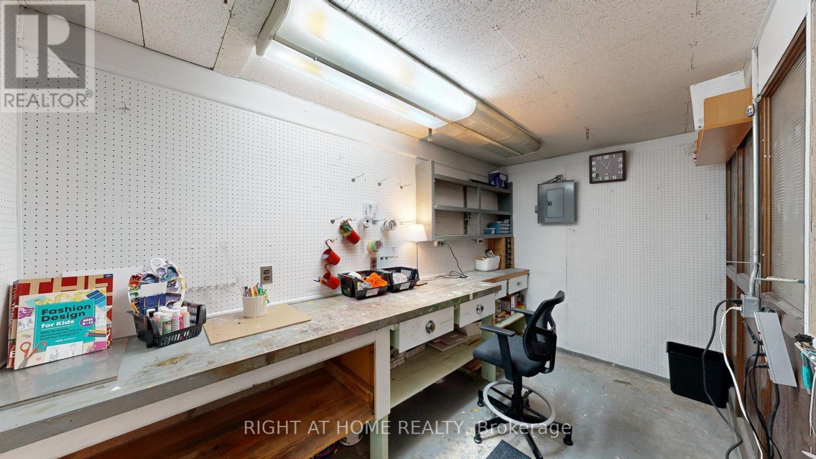 1492 Agnew Road, Mississauga, Ontario  L5J 3G9 - Photo 33 - W12407372