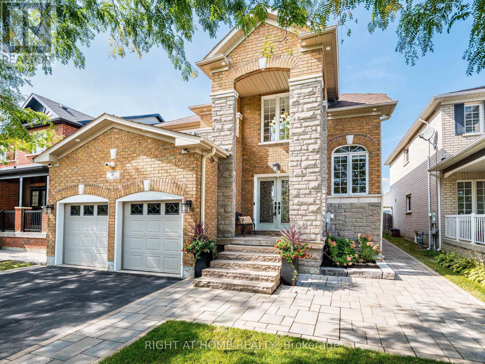 6 BERRYCREEK DRIVE, Brampton, Ontario