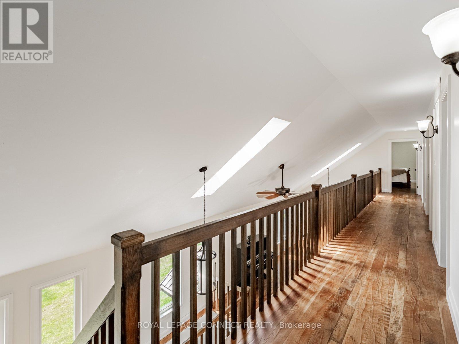 11215 Amos Drive, Milton, Ontario  L0P 1B0 - Photo 24 - W12407184