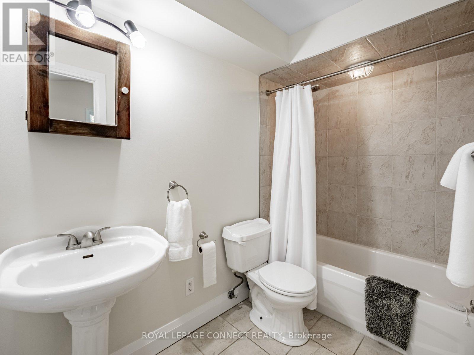 11215 Amos Drive, Milton, Ontario  L0P 1B0 - Photo 32 - W12407184