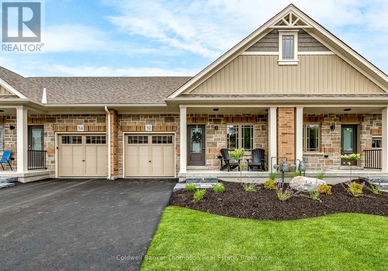 32 Charles Morley Boulevard, Huntsville, Ontario  P1H 0G5 - Photo 1 - X12407443