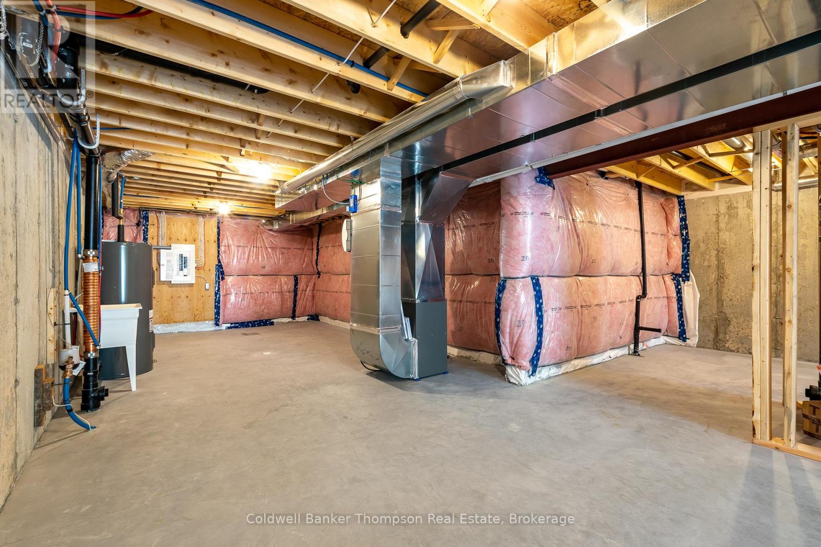 32 Charles Morley Boulevard, Huntsville, Ontario  P1H 0G5 - Photo 29 - X12407443