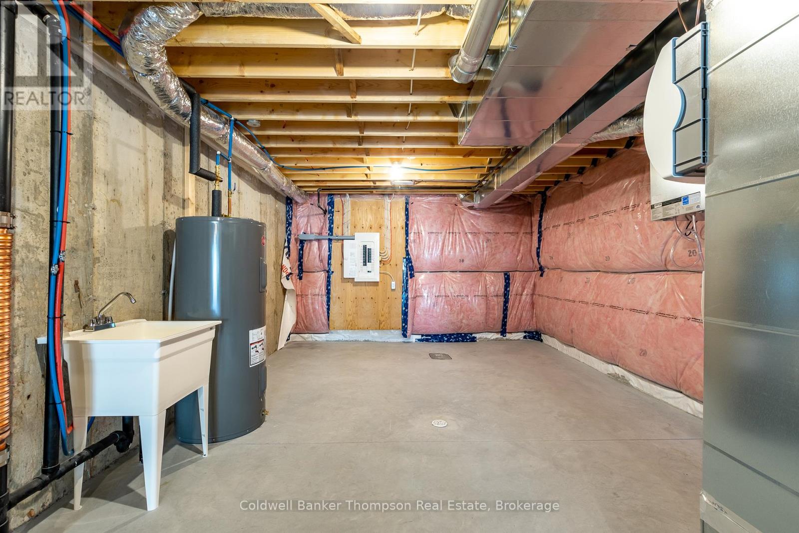 32 Charles Morley Boulevard, Huntsville, Ontario  P1H 0G5 - Photo 30 - X12407443