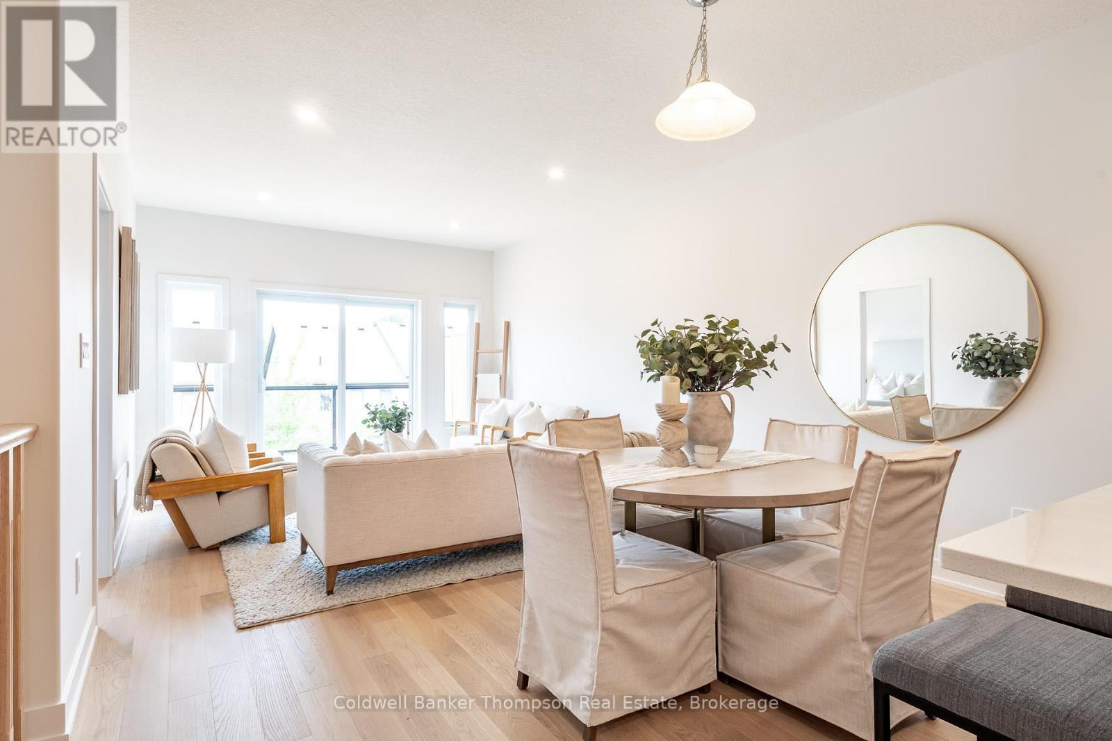 32 Charles Morley Boulevard, Huntsville, Ontario  P1H 0G5 - Photo 8 - X12407443