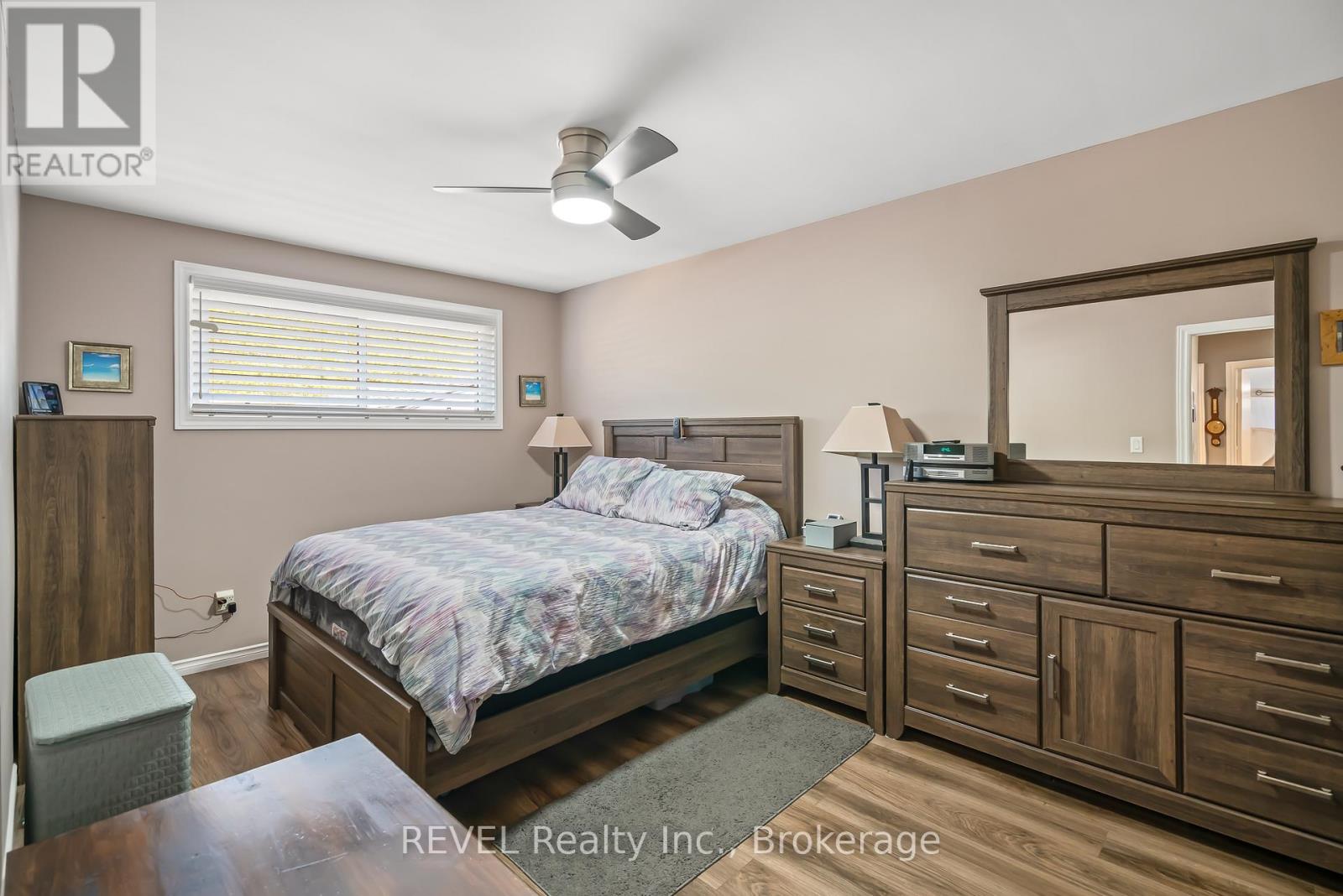 9 Fitzroy Lane, St. Catharines, Ontario  L2M 6N6 - Photo 28 - X12407497