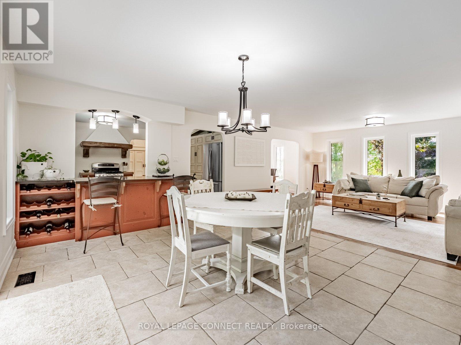 11215 Amos Drive, Milton, Ontario  L0P 1B0 - Photo 15 - W12407184