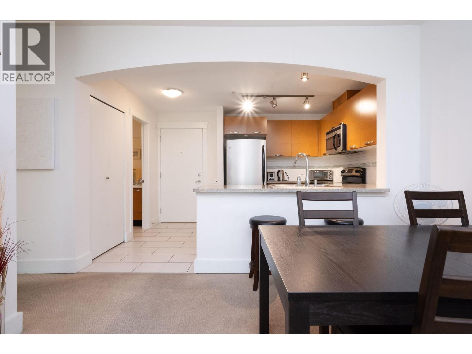 314 7478 Byrnepark Walk, Burnaby, British Columbia  V3N 0B5 - Photo 14 - R3048492