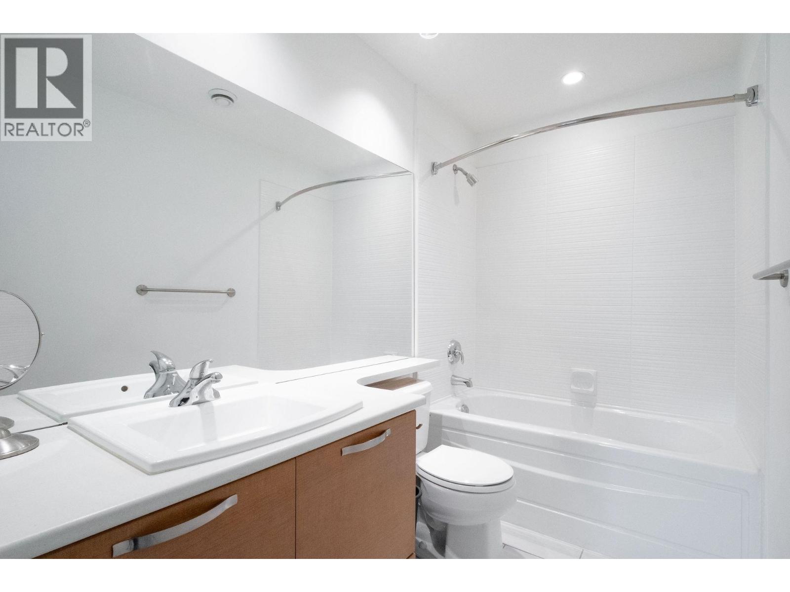 314 7478 Byrnepark Walk, Burnaby, British Columbia  V3N 0B5 - Photo 19 - R3048492