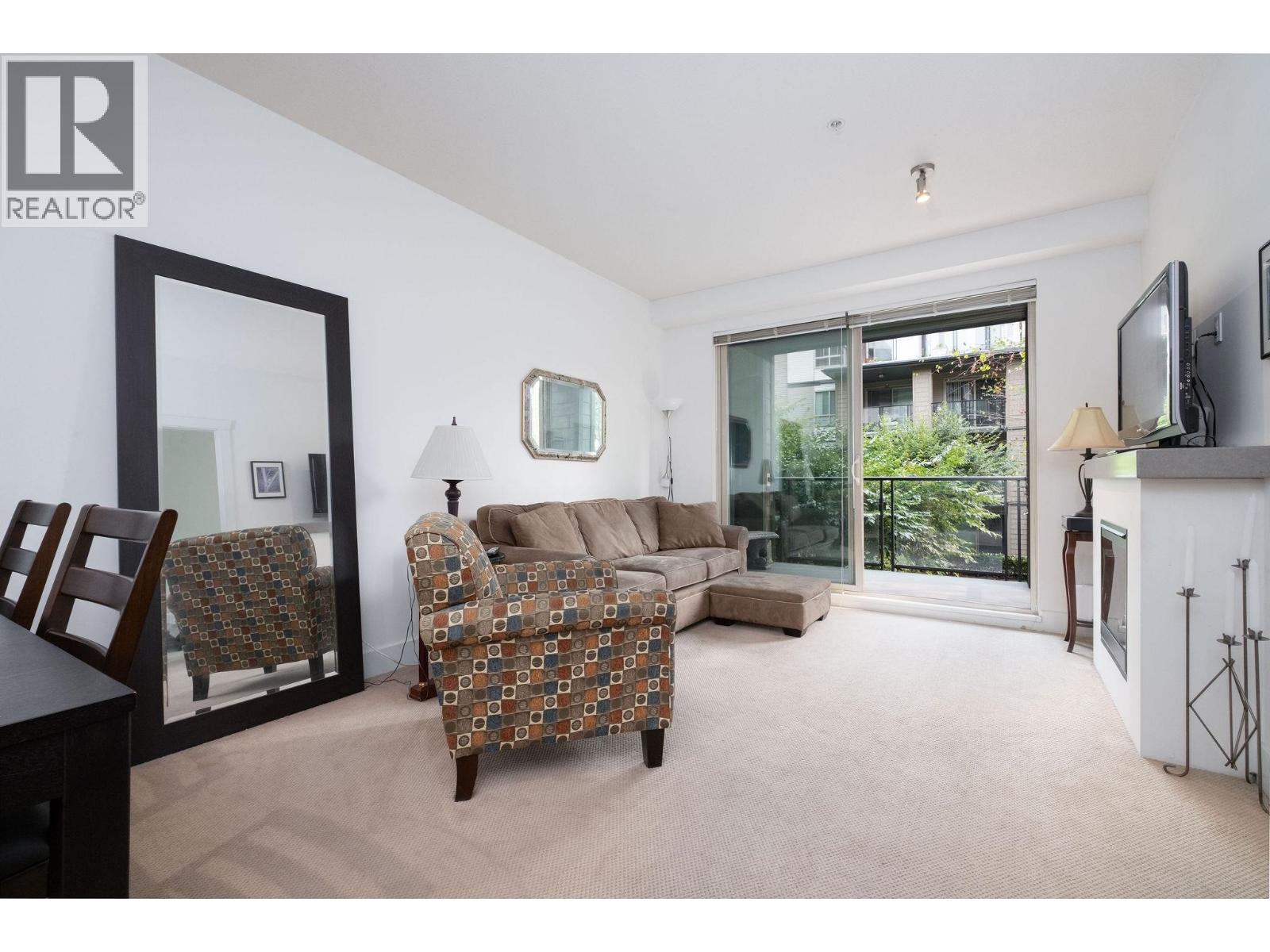 314 7478 Byrnepark Walk, Burnaby, British Columbia  V3N 0B5 - Photo 8 - R3048492