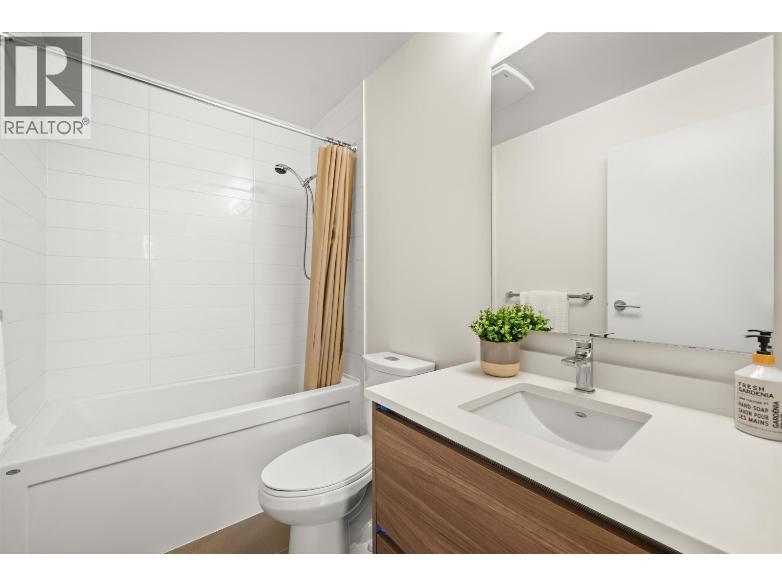 207 8850 University Crescent, Burnaby, British Columbia  V5A 0C8 - Photo 11 - R3048550