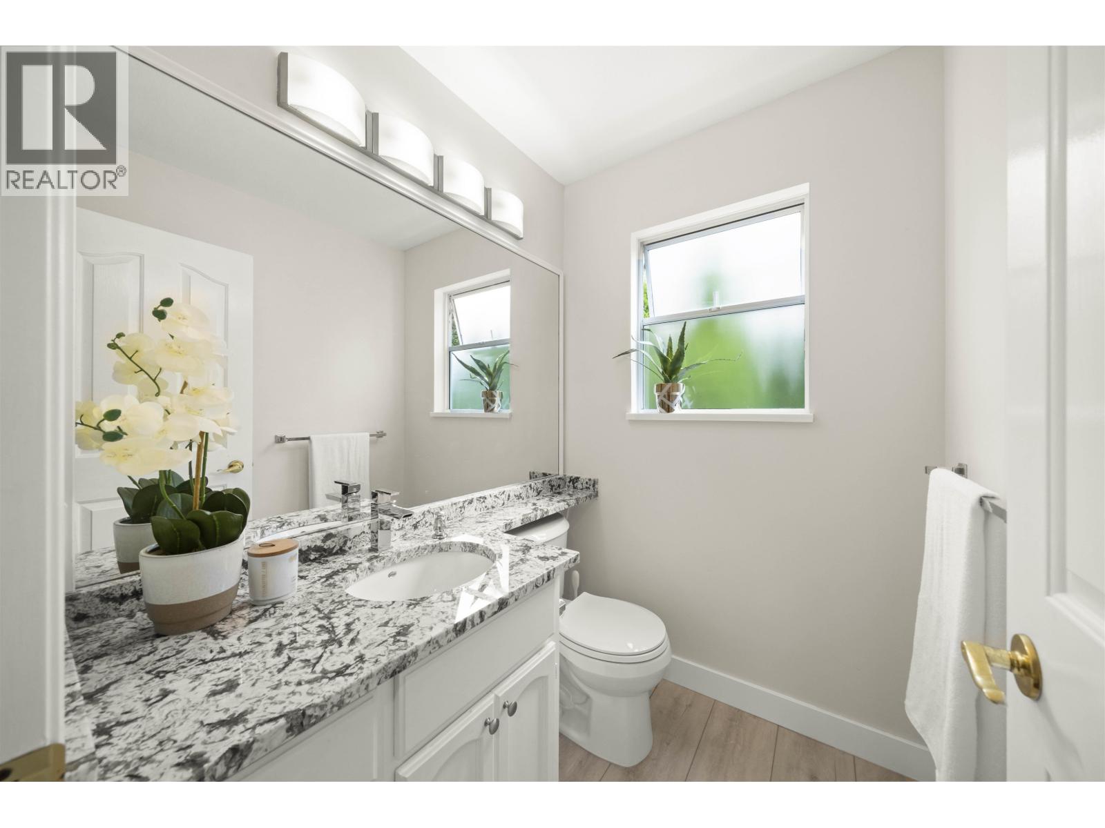 102 Aspenwood Drive, Port Moody, British Columbia  V3H 4V6 - Photo 13 - R3048490