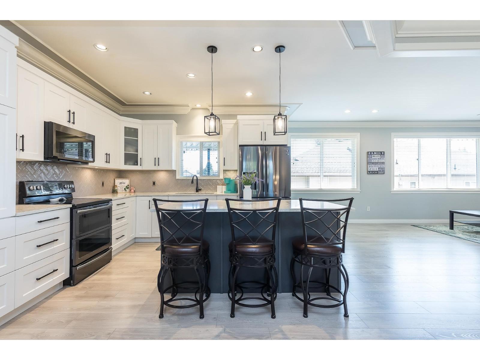 8434 Fennell Street, Mission, British Columbia  V4S 1M5 - Photo 5 - R3048347