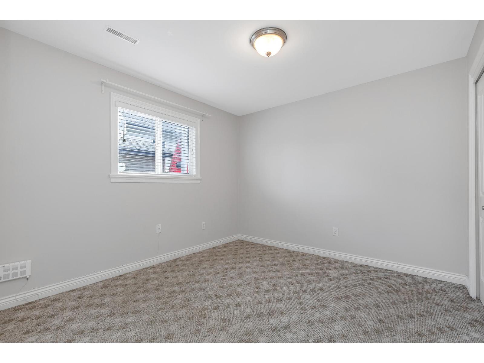 8434 Fennell Street, Mission, British Columbia  V4S 1M5 - Photo 35 - R3048347