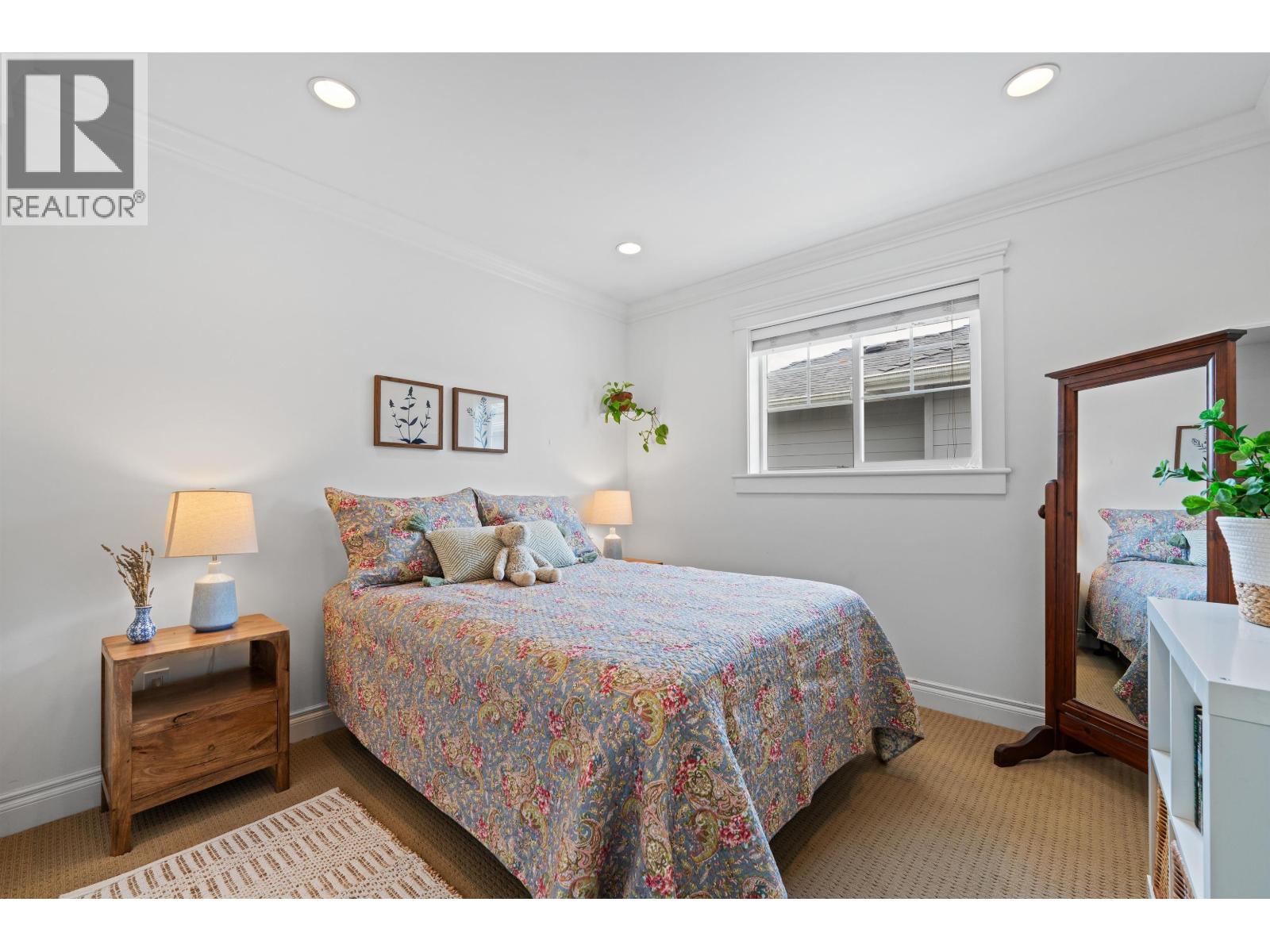 749 E 10th Street, North Vancouver, British Columbia  V7L 2G2 - Photo 19 - R3048552