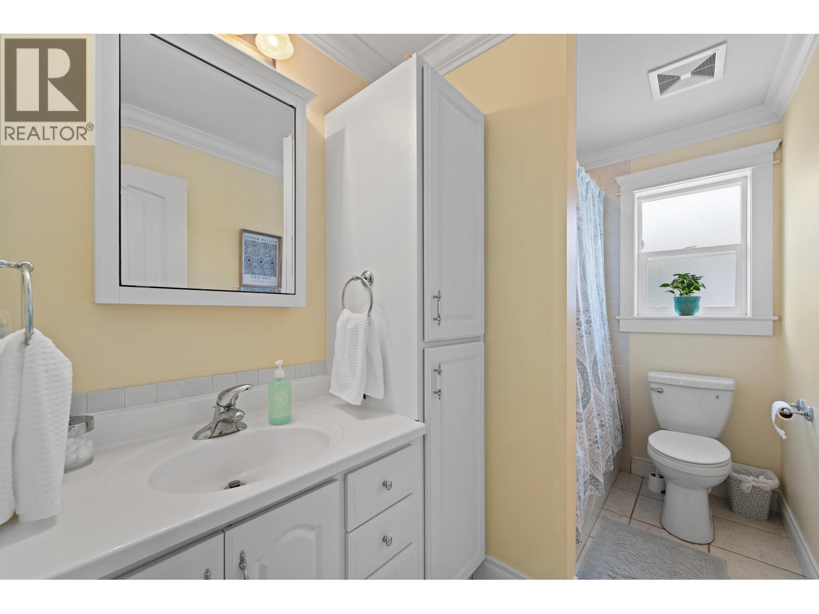 749 E 10th Street, North Vancouver, British Columbia  V7L 2G2 - Photo 20 - R3048552