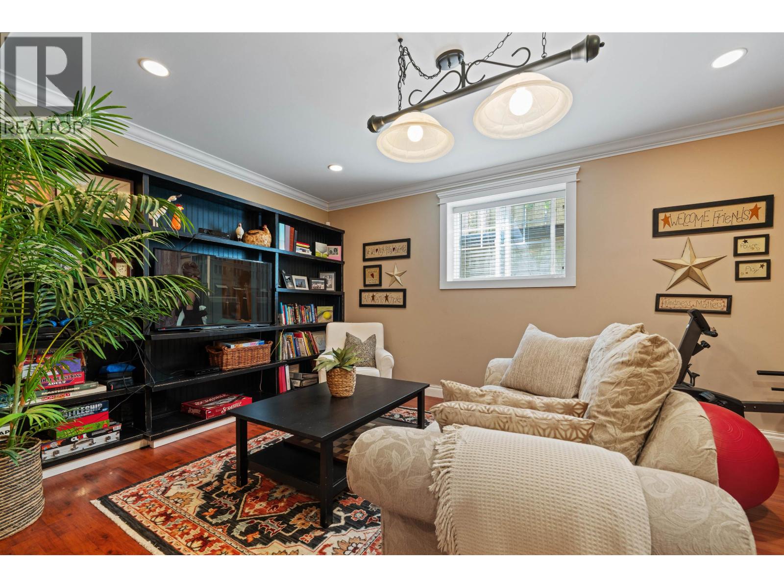 749 E 10th Street, North Vancouver, British Columbia  V7L 2G2 - Photo 23 - R3048552