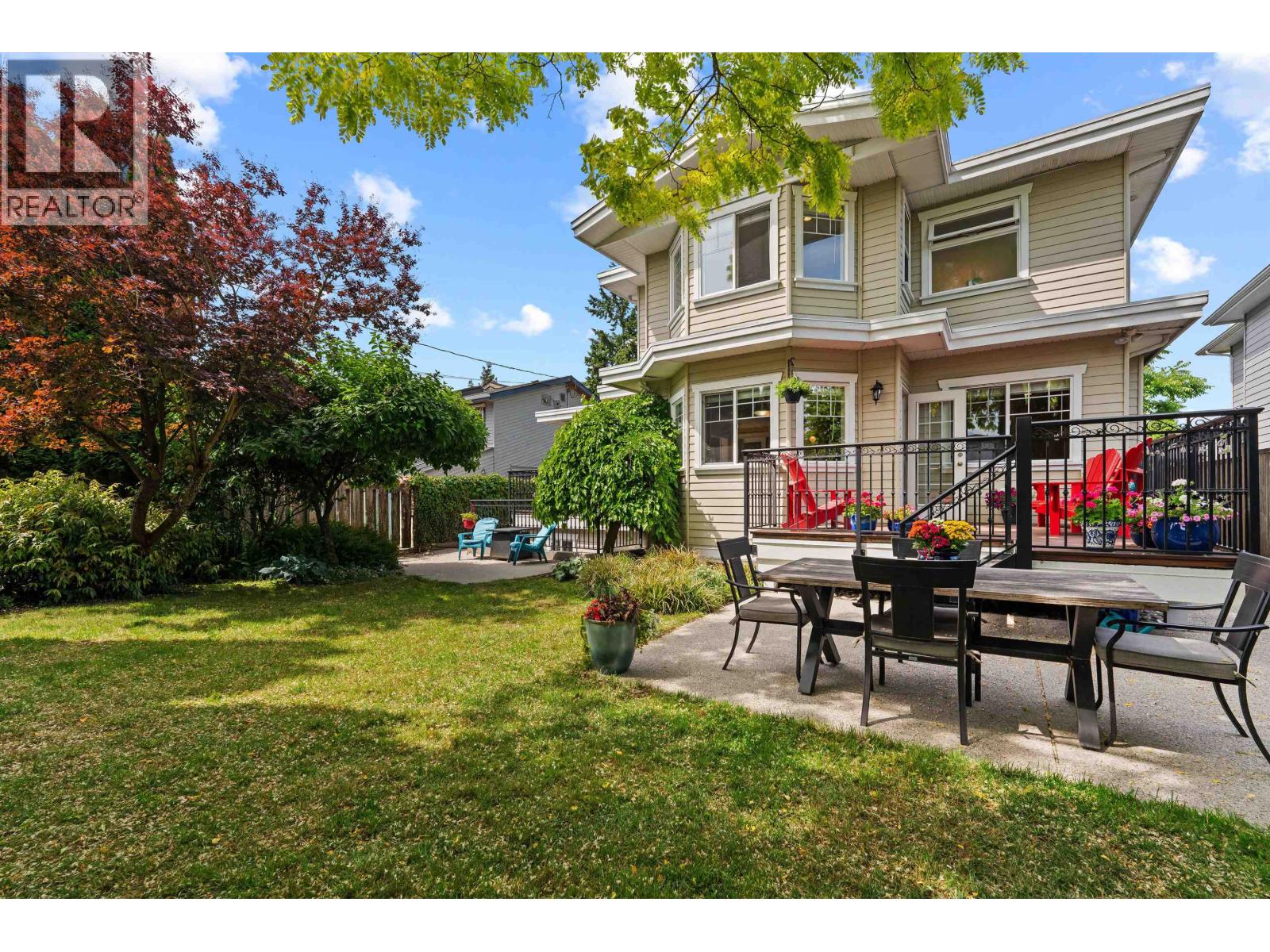 749 E 10th Street, North Vancouver, British Columbia  V7L 2G2 - Photo 32 - R3048552