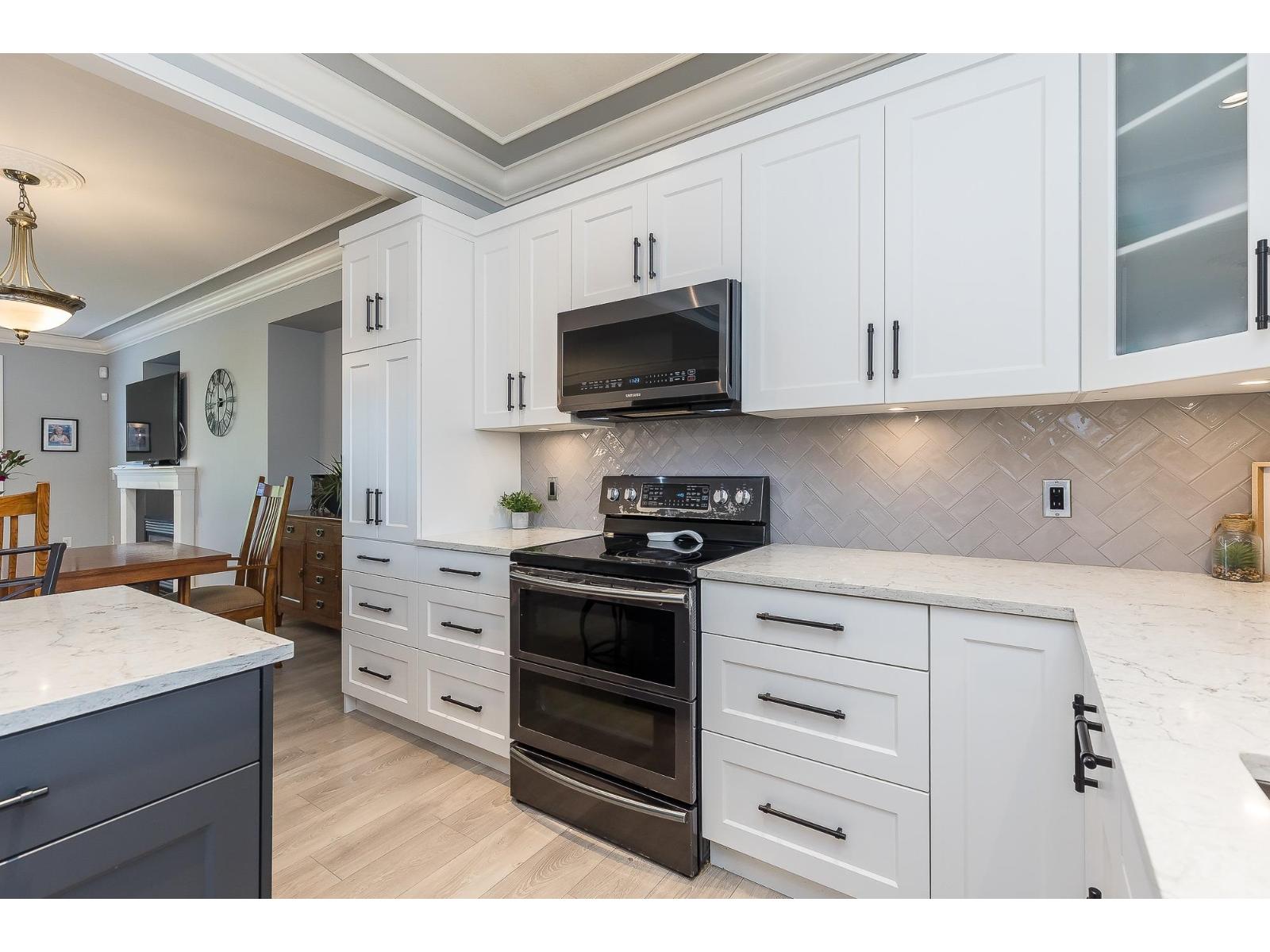 8434 Fennell Street, Mission, British Columbia  V4S 1M5 - Photo 8 - R3048347