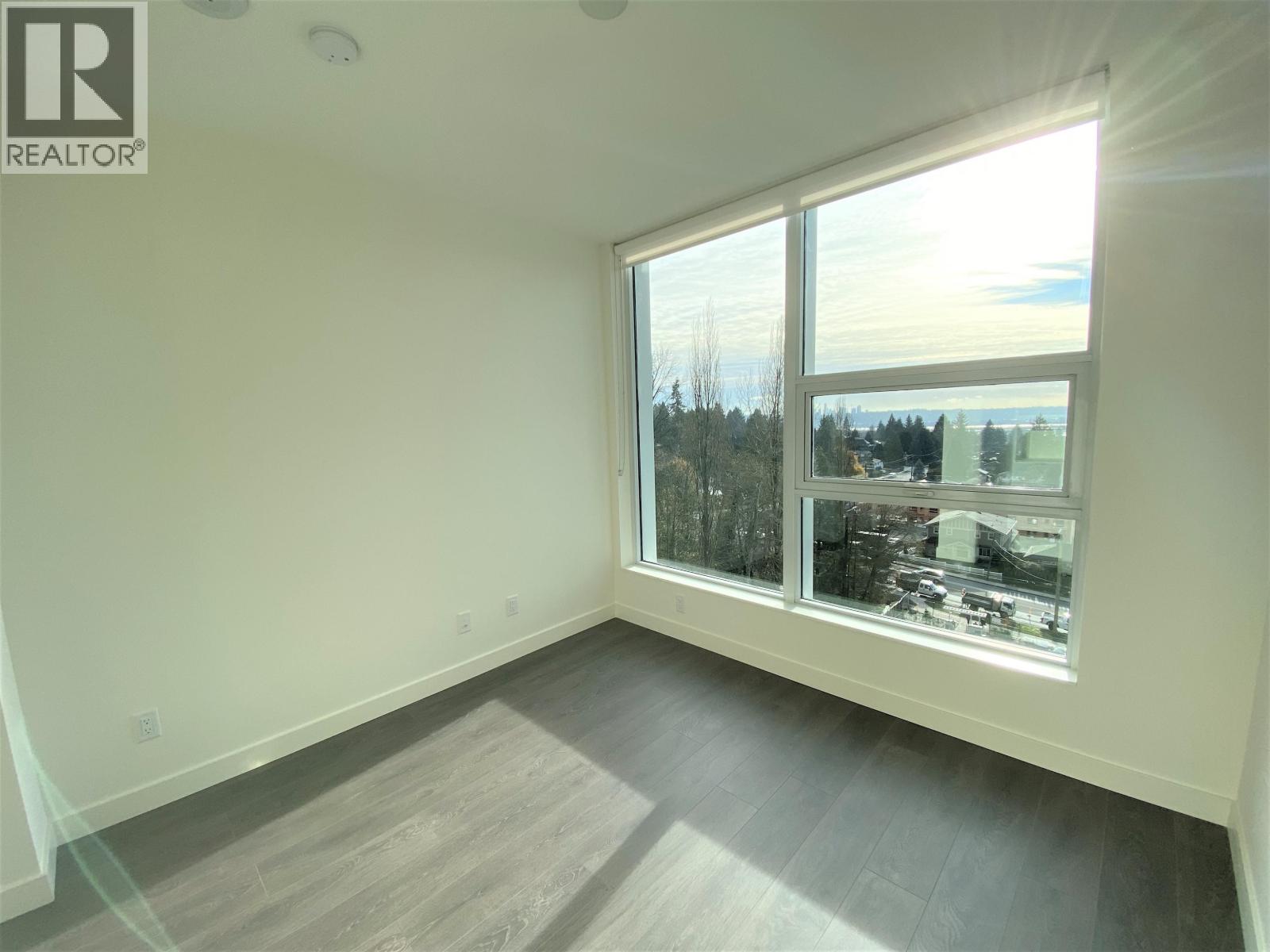 904 595 Austin Avenue, Coquitlam, British Columbia  V3K 3N2 - Photo 10 - R3048525