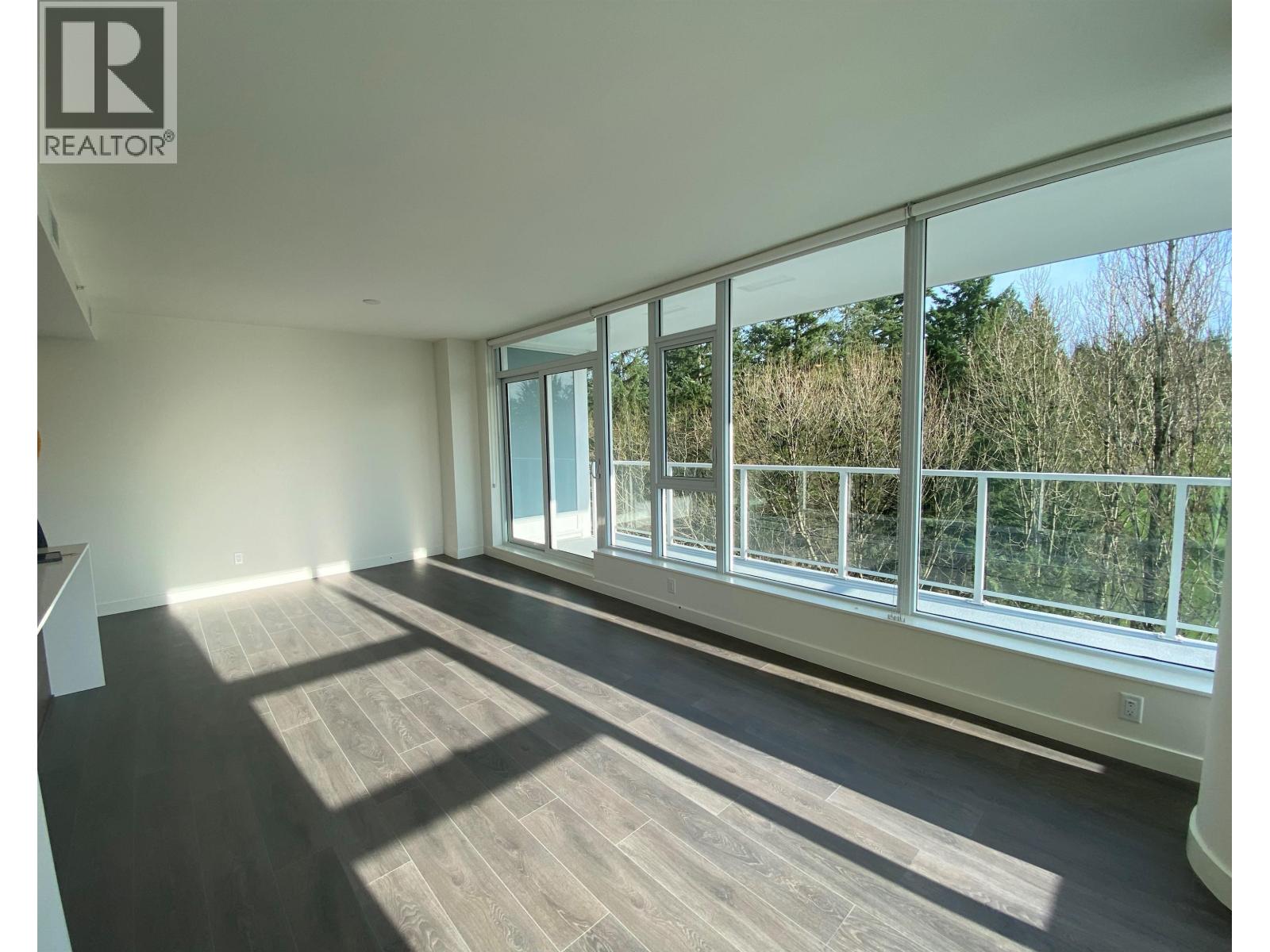 904 595 Austin Avenue, Coquitlam, British Columbia  V3K 3N2 - Photo 3 - R3048525