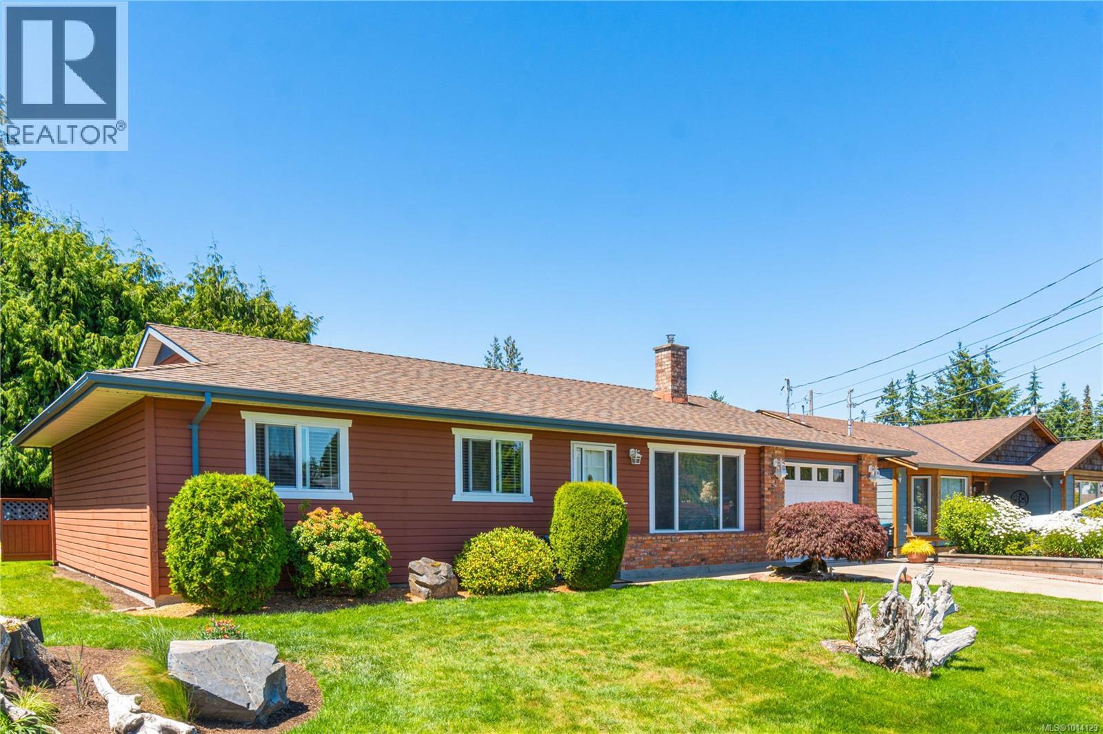 694 Wedgewood Cres, Parksville, British Columbia