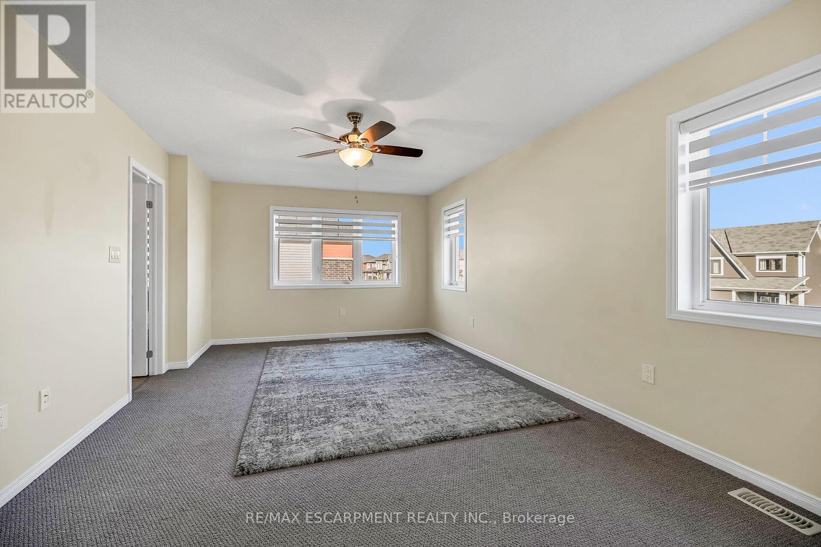 164 Maclachlan Avenue, Haldimand, Ontario  N3W 0C9 - Photo 23 - X12407319