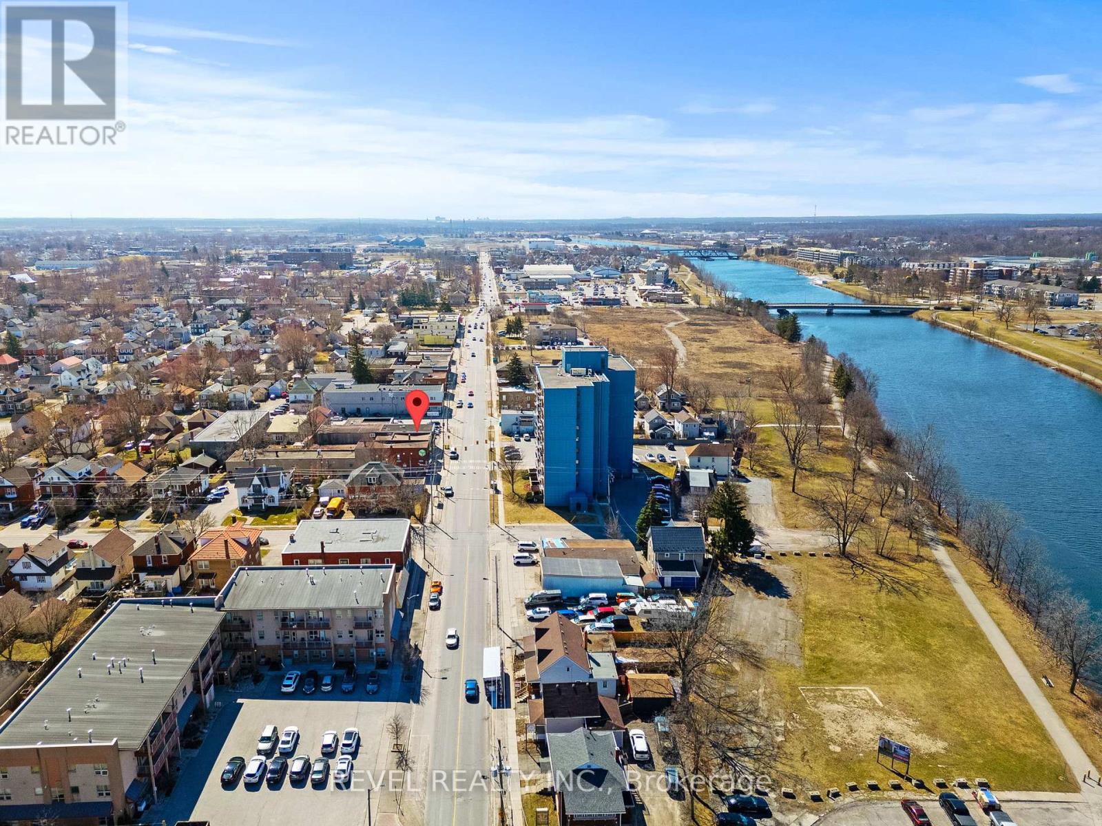 226 King Street, Welland, Ontario  L3B 3J7 - Photo 11 - X12407326