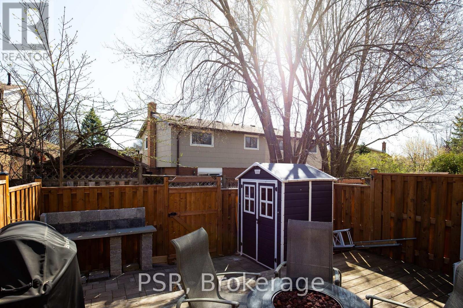 20 - 11 Grand River Boulevard, Kitchener, Ontario  N2A 2T2 - Photo 26 - X12407356