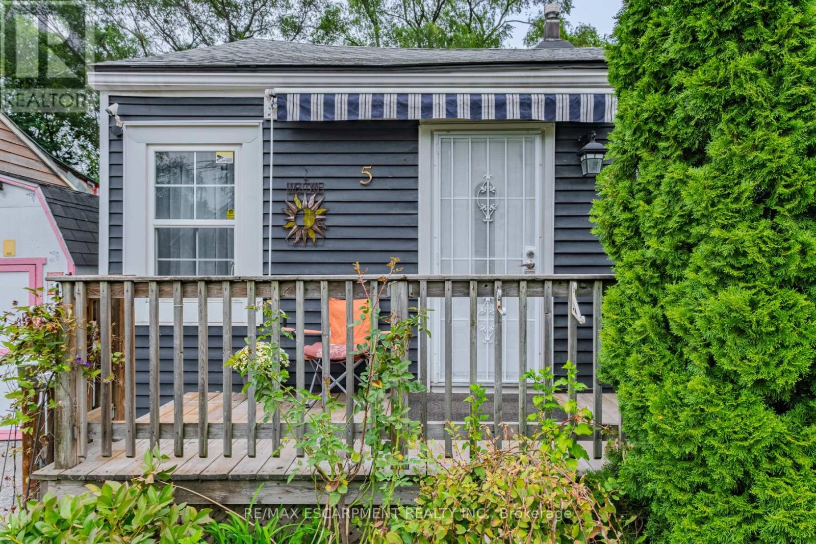 5 Dalhousie Avenue, Hamilton, Ontario  L8L 3J4 - Photo 4 - X12407421