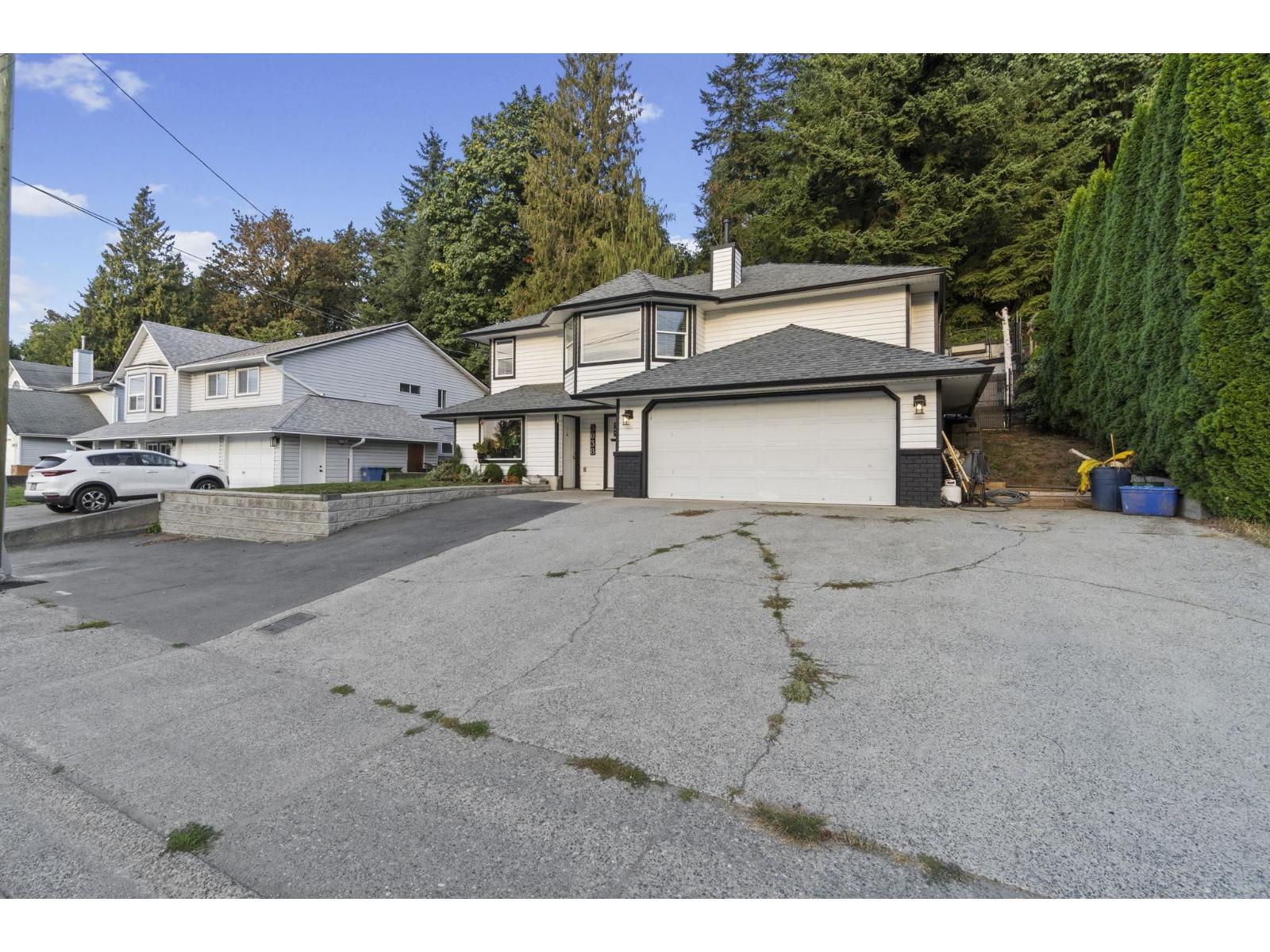3038 Mcmillan Road, Abbotsford, British Columbia  V2S 6A8 - Photo 2 - R3044414